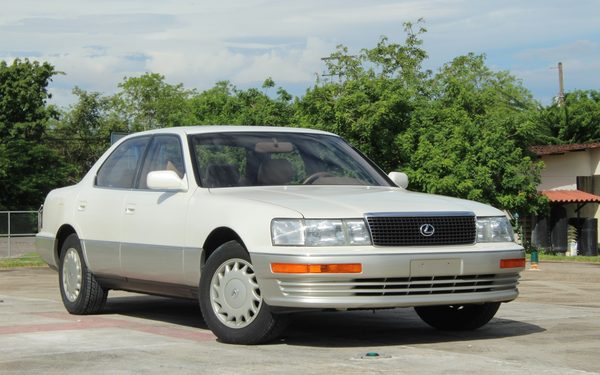 1990 Lexus LS